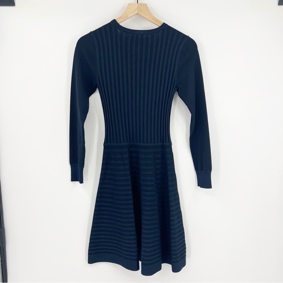 Club Monaco Ribbed Sweater Dress Size S Quiet Luxury Old Money Office Career - Picture 6 of 6